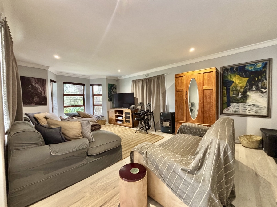 5 Bedroom Property for Sale in Vierlanden Western Cape